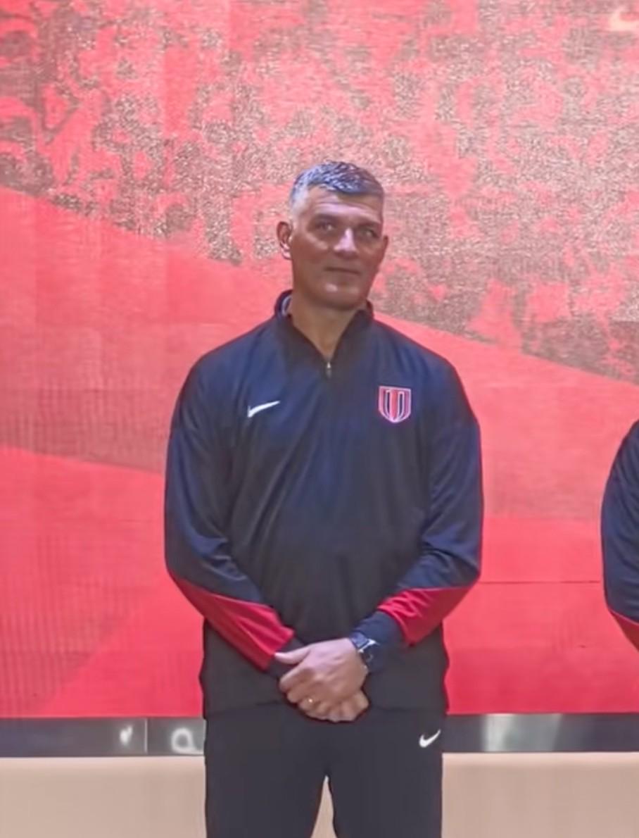 成都蓉城召开出征仪式，主帅约翰：我们不畏惧任何挑战