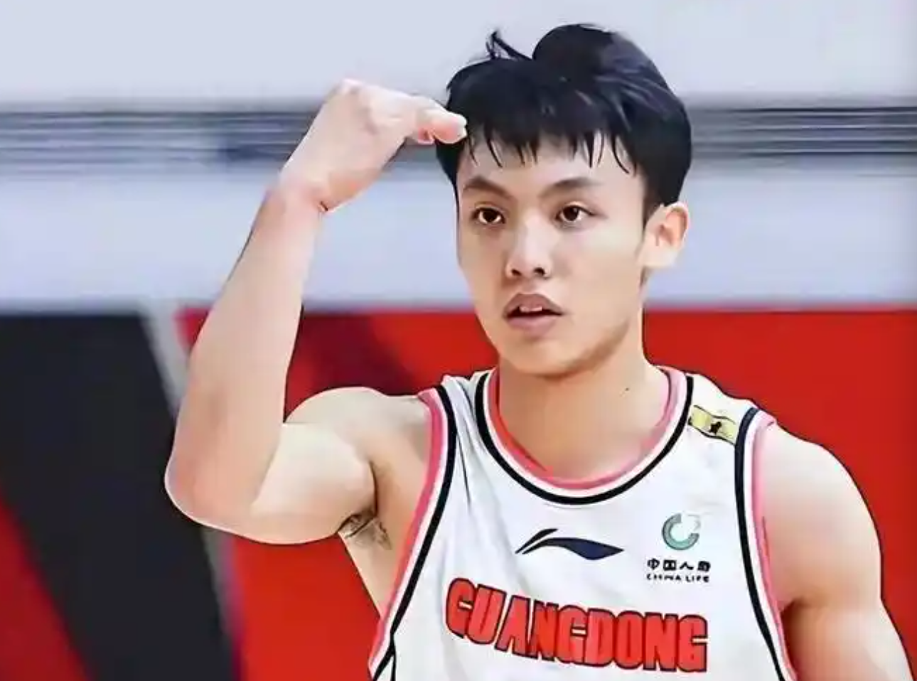 亚冠直播免费观看-徐杰进行自我批评！